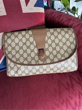 Gucci GG Supreme with GG 2 Tone Logo and Sherry line Vintage Clutch  *note